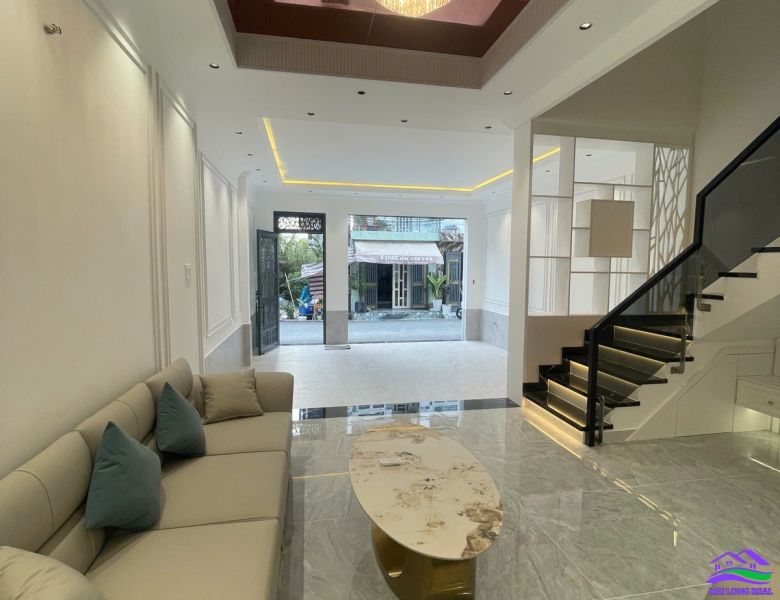 HAILONGREAL: NHÀ 1545/ LÊ VĂN LƯƠNG, 11TY, DT: 5.6X15M, 4 TẦNG, MỚI 100%, CẠNH CC KHAIHOAN LAND