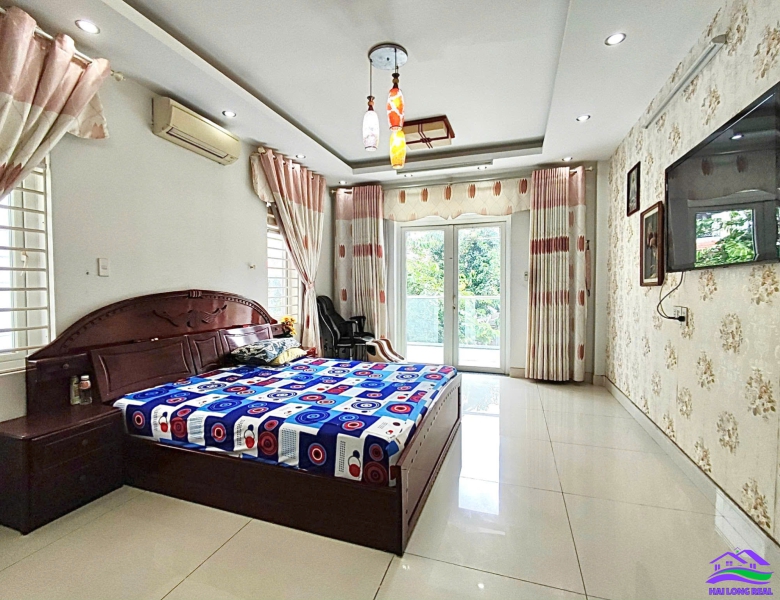 HAILONGREAL: BIỆT THỰ HIMLAM CẠNH REMIX, GIÁ: 75TY,  DT: 250M2, 1 HẦM + 3 TẦNG, BÌNH HƯNG, BÌNH CHÁNH
